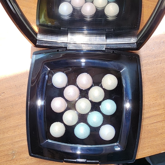 🆕️Limited Edition Chanel Les Perles De Chanel Illuminating Highlight 2002 NIB - Picture 3 of 4